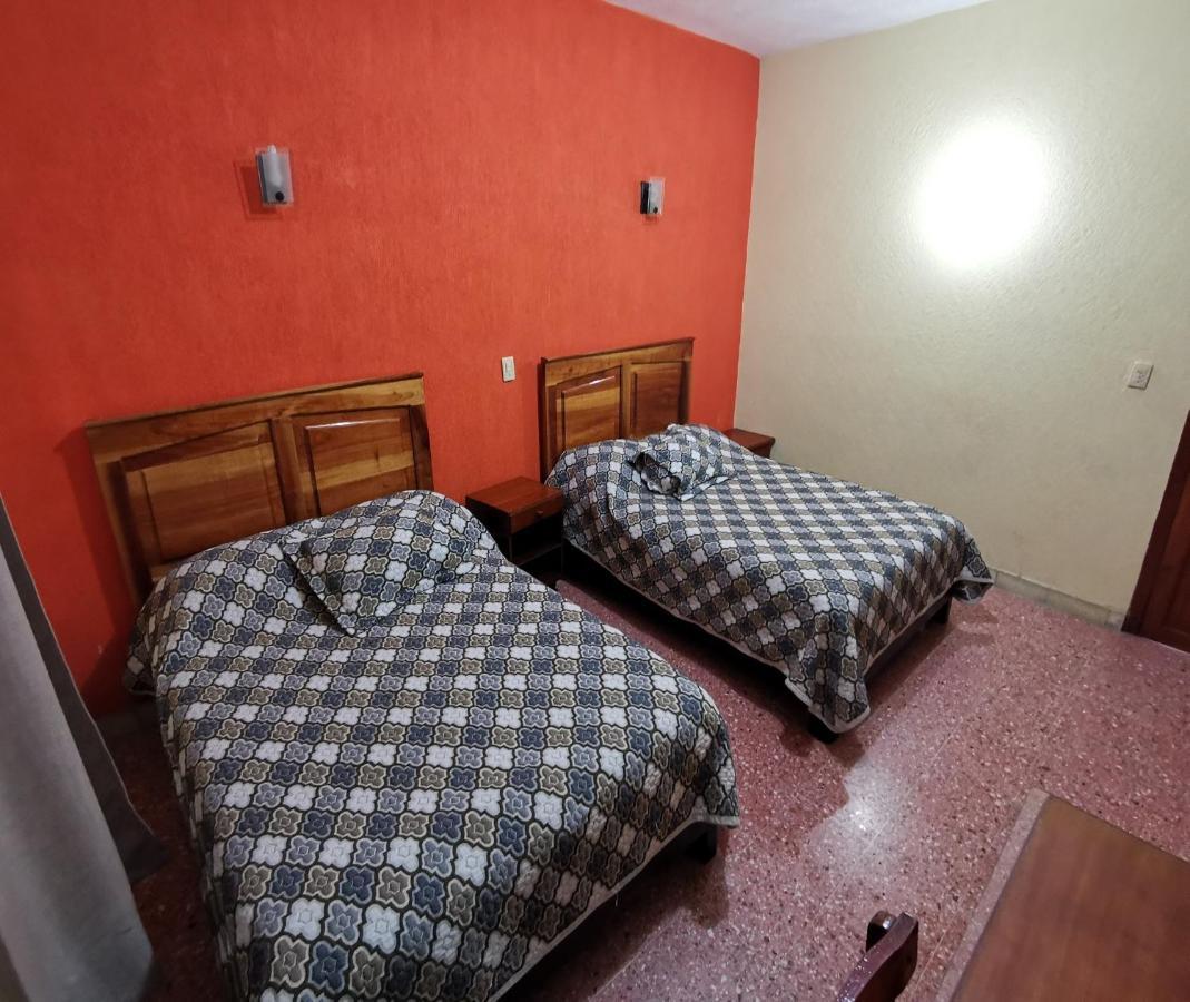 Capital O Hotel Hidalgo Paraíso Екстериор снимка
